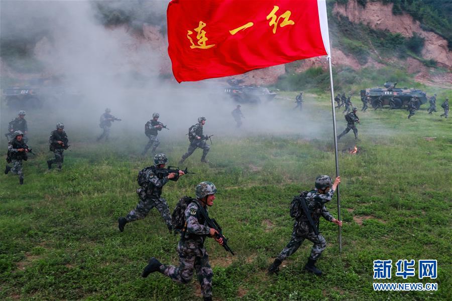 （圖文互動）（1）永遠(yuǎn)的英雄連——第83集團(tuán)軍某旅“紅一連”弘揚(yáng)抗戰(zhàn)精神練兵備戰(zhàn)記事