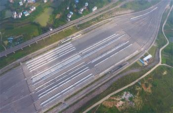 全國鐵路實行新列車運(yùn)行圖