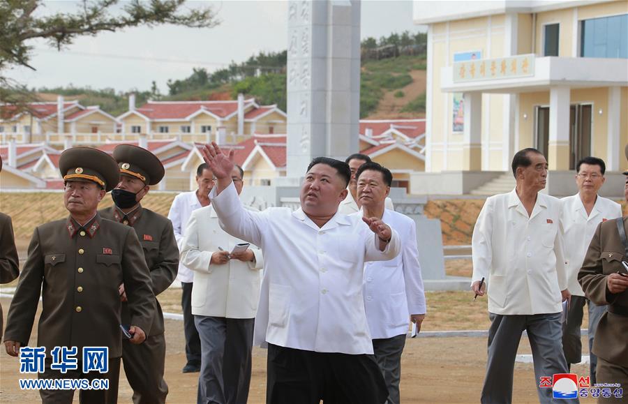 （國際）金正恩再度視察黃海北道災(zāi)后重建工地