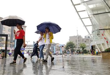 浙江多地迎來(lái)強(qiáng)降水